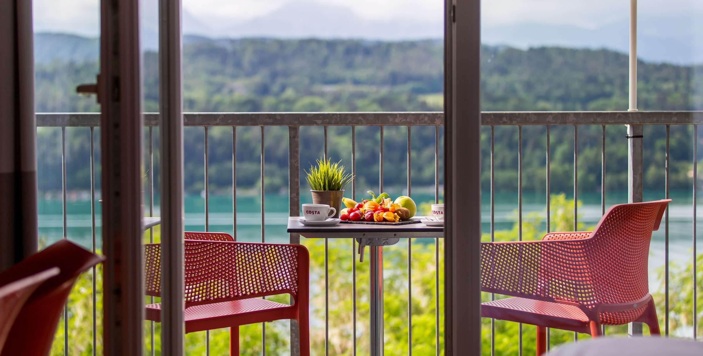 Wörthersee Blick Hotelzimmer