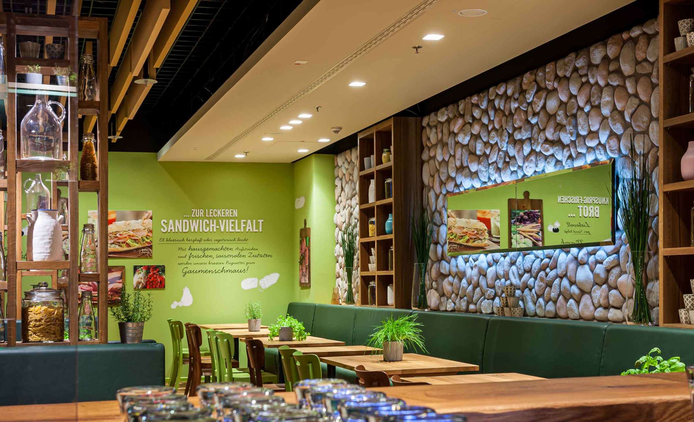 Flughafen Berlin Brandenburg, Sandwich Manufaktur